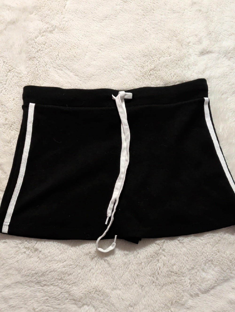 Black Women's Athletic Skort with White Trim‎ and Drawstring